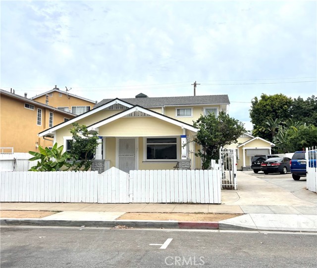 Detail Gallery Image 1 of 5 For 732 Saint Louis Ave, Long Beach,  CA 90804 - – Beds | – Baths