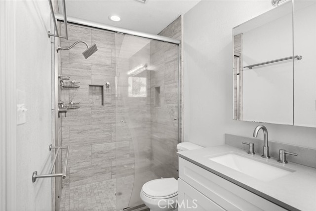 571 Redwood Way, Chico CA: https://media.crmls.org/medias/5ff51705-5603-43f6-84cf-00b782d281cc.jpg
