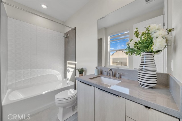 Detail Gallery Image 51 of 63 For 120 Parkland Alley, Lake Forest,  CA 92630 - 5 Beds | 4 Baths