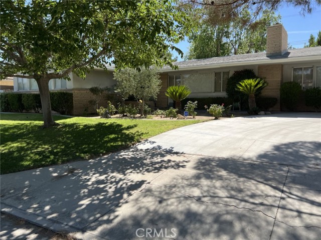 Detail Gallery Image 1 of 1 For 44705 Lowtree Ave, Lancaster,  CA 93534 - 3 Beds | 3 Baths