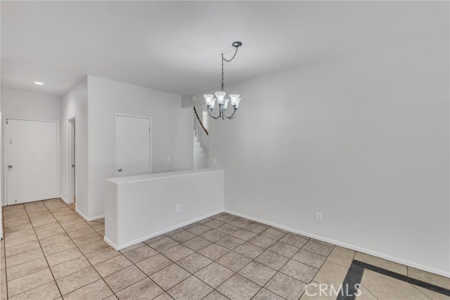 Detail Gallery Image 10 of 55 For 3901 Vicksburg Ct, Hemet,  CA 92545 - 5 Beds | 3 Baths