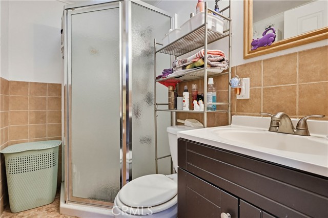 Detail Gallery Image 35 of 42 For 5913 Castana, Lakewood,  CA 90712 - 3 Beds | 2 Baths