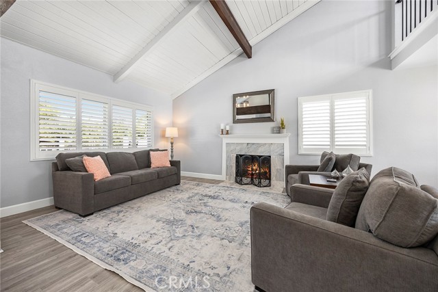 Image 3 of 43 For 17776 Buena Vista Avenue