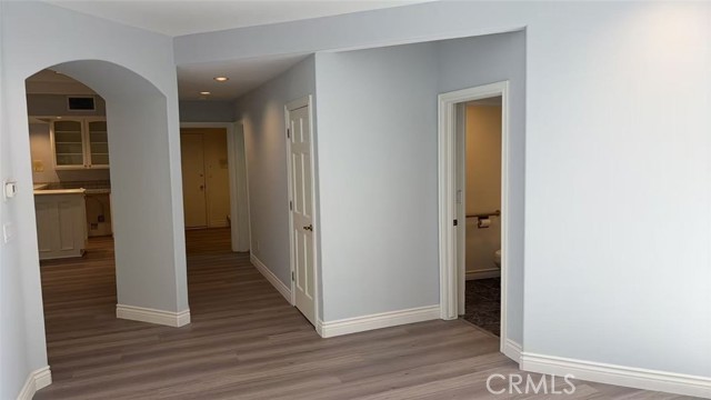 Detail Gallery Image 18 of 47 For 11 E Rodell Pl, Arcadia,  CA 91006 - 5 Beds | 4/1 Baths