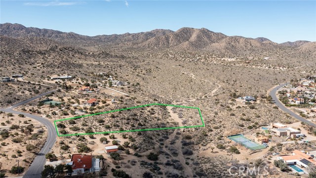 Detail Gallery Image 3 of 20 For 9486 Carmelita Cir, Yucca Valley,  CA 92284 - – Beds | – Baths