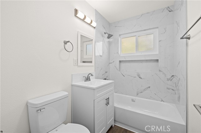 Detail Gallery Image 21 of 27 For 44054 Elm Ave, Lancaster,  CA 93534 - 4 Beds | 2 Baths