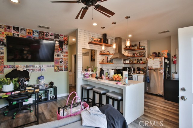 12621 Sweetbriar Drive, Garden Grove CA: https://media.crmls.org/medias/5ffb0f51-68bf-445a-a9bc-55ac32dd49d0.jpg