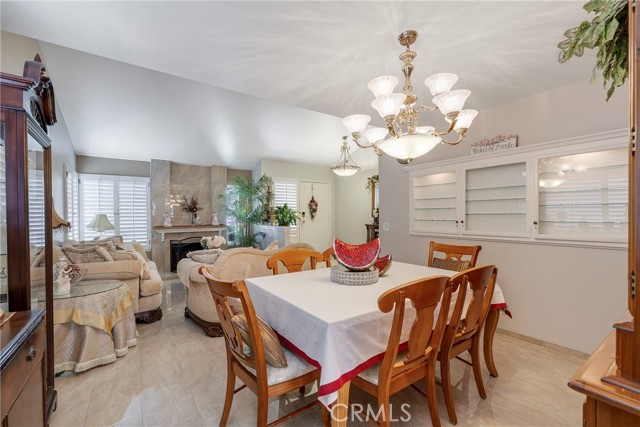 9909 Merced River Avenue, Fountain Valley CA: https://media.crmls.org/medias/5ffc9eef-f9c7-4bab-a7bc-6543acf5b95a.jpg