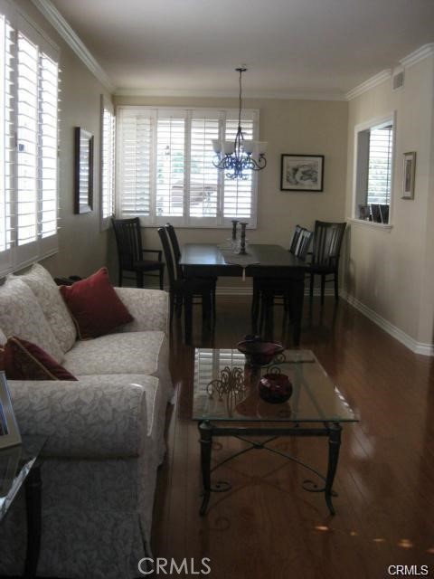 Detail Gallery Image 4 of 14 For 1410 Augusta Dr, Upland,  CA 91786 - 2 Beds | 2/1 Baths