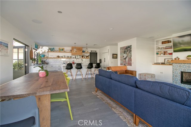 246 Orange Street, Newport Beach CA: https://media.crmls.org/medias/5fffa9f1-865a-4cf5-b836-9a174a043b6f.jpg