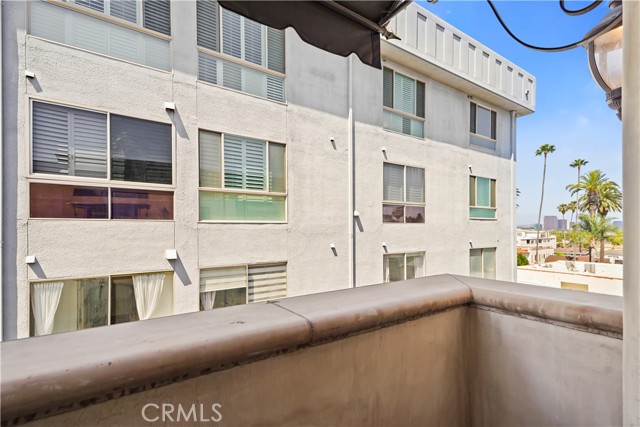 462 S Maple Drive, Beverly Hills CA: https://media.crmls.org/medias/5fffb1d4-3571-4ff5-8cf9-f45ebc87cd5f.jpg