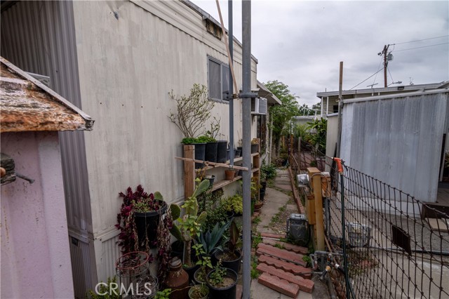 4849 Peck Road, El Monte CA: https://media.crmls.org/medias/5fffc327-5645-42cb-9cb5-1eb3204c5763.jpg