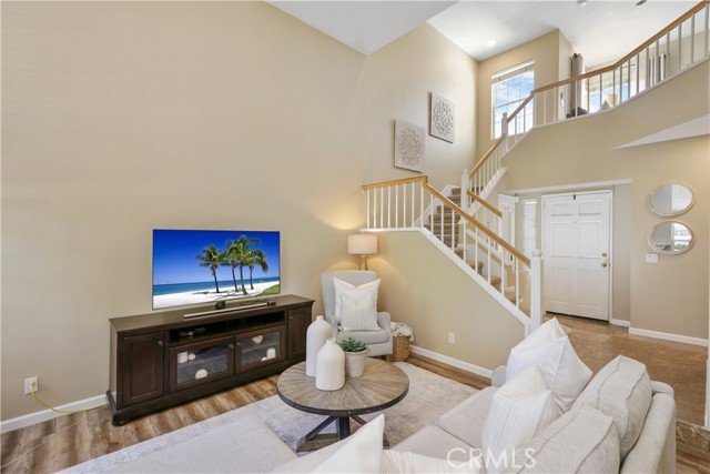 Detail Gallery Image 2 of 40 For 27733 Rubidoux, Mission Viejo,  CA 92692 - 2 Beds | 2/1 Baths