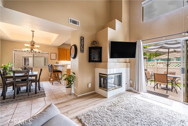 Detail Gallery Image 8 of 66 For 13084 Avenida Pescador, Riverside,  CA 92503 - 2 Beds | 2/1 Baths