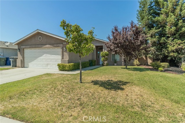 Detail Gallery Image 1 of 1 For 2651 Sierra Madre Ave, Clovis,  CA 93611 - 3 Beds | 2 Baths