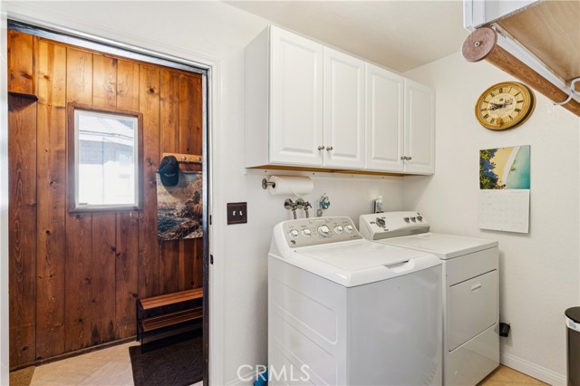 Detail Gallery Image 28 of 47 For 460 Pioneer Rd, Lake Arrowhead,  CA 92352 - 3 Beds | 1/2 Baths