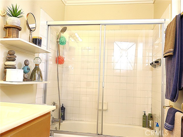12835 10th Street, Chino CA: https://media.crmls.org/medias/6002859e-1676-49e9-a0e7-8b90a645118e.jpg