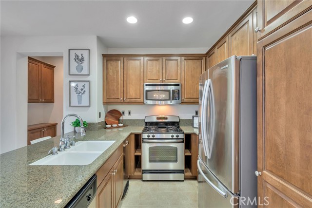 Detail Gallery Image 11 of 35 For 11228 Paseo Sonesta, Porter Ranch,  CA 91326 - 2 Beds | 2 Baths