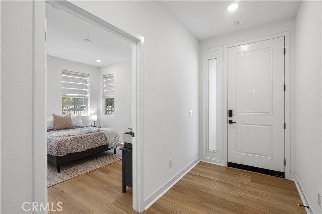 Detail Gallery Image 11 of 29 For 10319 Triple Crown Ln, Cypress,  CA 90720 - 4 Beds | 3/1 Baths