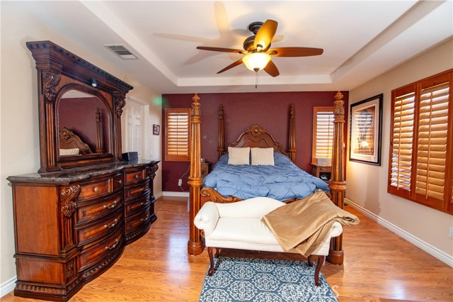 Detail Gallery Image 18 of 48 For 29458 Shannon Ct #89,  Canyon Country,  CA 91387 - 4 Beds | 2/1 Baths