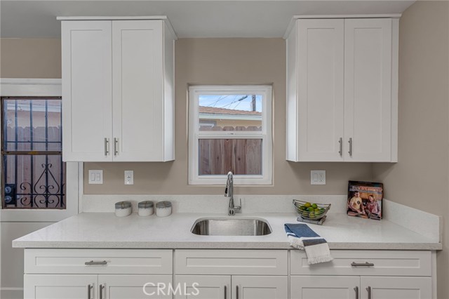 217 E 221st, Carson CA: https://media.crmls.org/medias/6006971a-e1e3-4535-8509-c5b8ca60b785.jpg