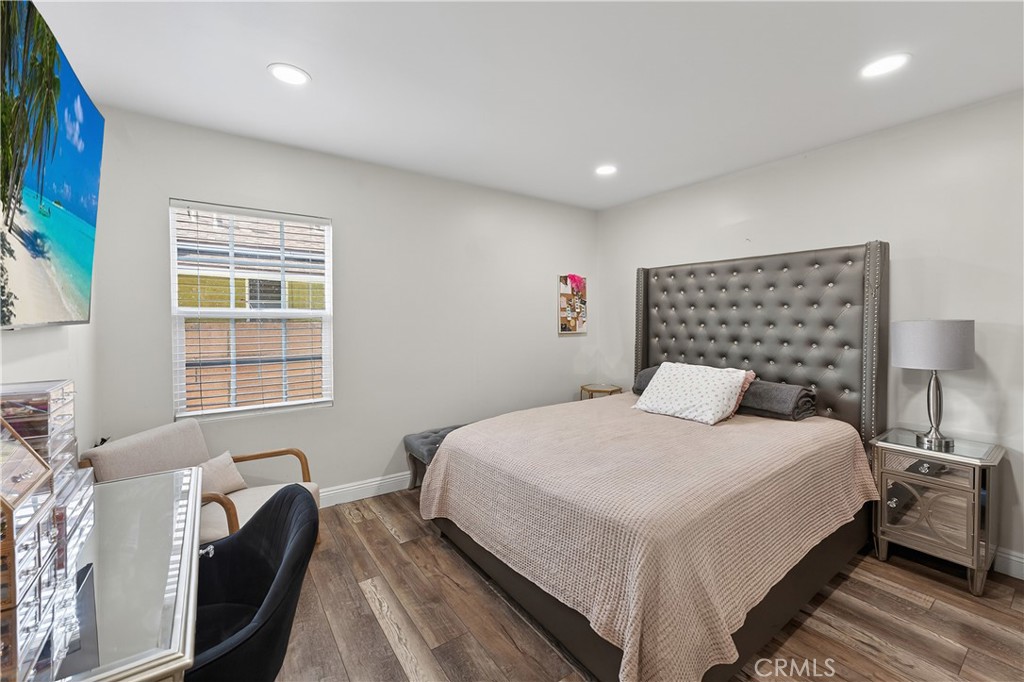 MLS #DW25273584 image #20