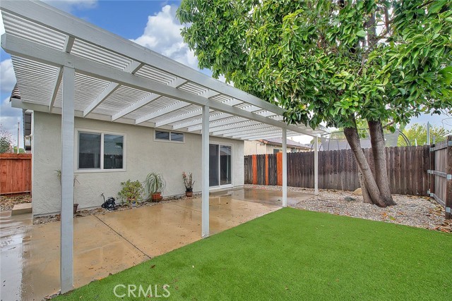 Detail Gallery Image 33 of 39 For 7077 Iris, Rancho Cucamonga,  CA 91739 - 3 Beds | 2 Baths