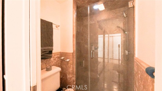 Detail Gallery Image 18 of 40 For 2575 E 19th St #17,  Signal Hill,  CA 90755 - 1 Beds | 1 Baths