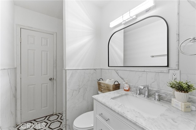 Detail Gallery Image 26 of 34 For 2426 Marty, Santa Ana,  CA 92706 - 3 Beds | 1/1 Baths