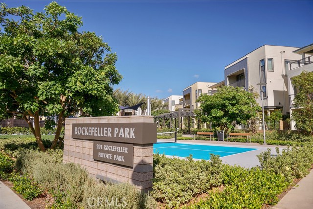 31 Soho, Irvine CA: https://media.crmls.org/medias/6009ba00-9c20-4236-badc-066d3e815d2e.jpg