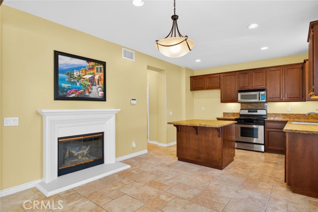Detail Gallery Image 27 of 75 For 2926 Wild Springs, Corona,  CA 92883 - 3 Beds | 2/1 Baths