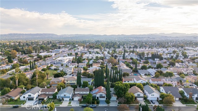 Detail Gallery Image 29 of 34 For 20138 Elkwood St, Winnetka,  CA 91306 - 4 Beds | 3 Baths