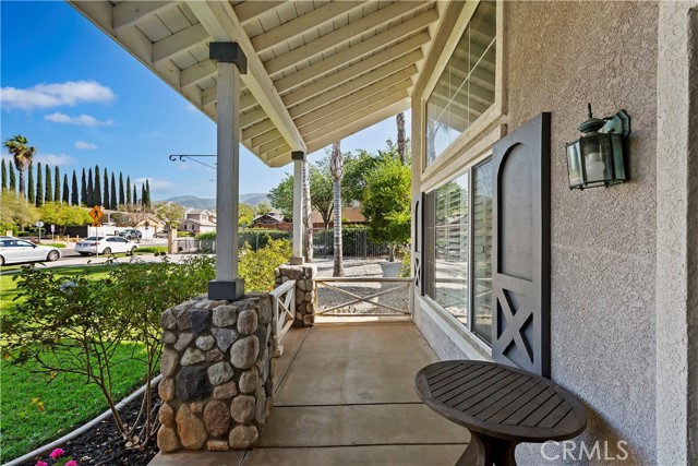Detail Gallery Image 7 of 39 For 2904 Coral St, Corona,  CA 92882 - 4 Beds | 2/1 Baths
