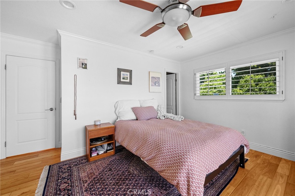 MLS #OC25206982 image #43