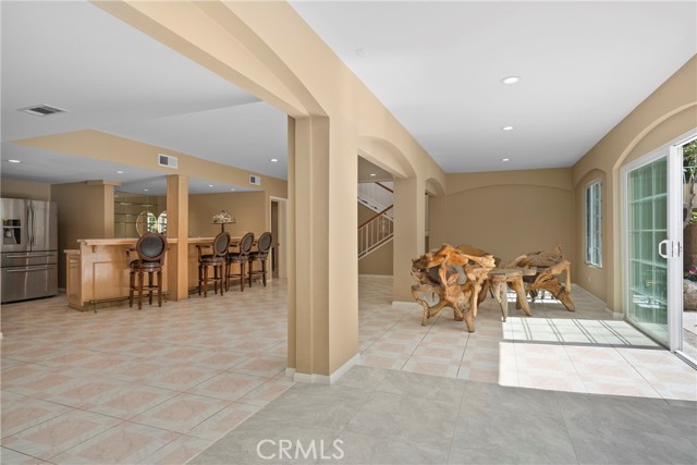 Detail Gallery Image 31 of 50 For 809 Highland Dr, La Canada Flintridge,  CA 91011 - 5 Beds | 5 Baths