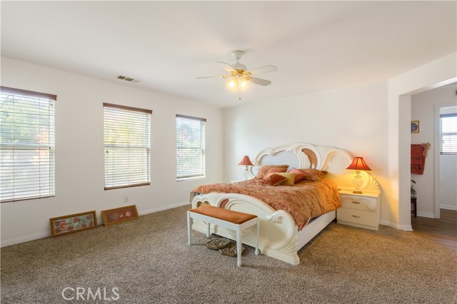 Detail Gallery Image 19 of 36 For 23613 Canyon Heights Dr, Menifee,  CA 92587 - 6 Beds | 2/1 Baths