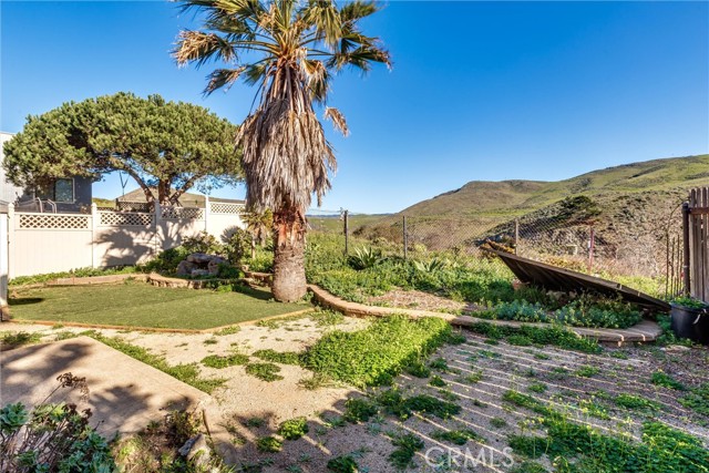 Detail Gallery Image 33 of 44 For 2023 Circle, Cayucos,  CA 93430 - 5 Beds | 3 Baths