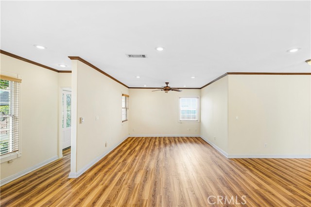 MLS #SR25264019 image #5