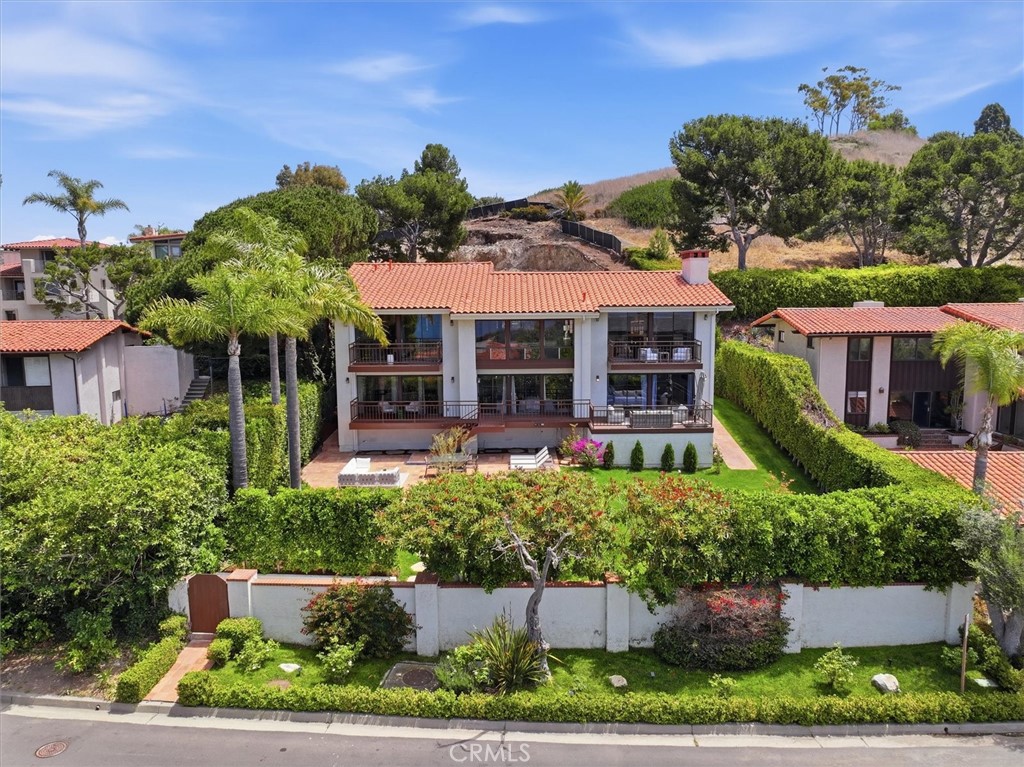 Picture of Palos Verdes Estates, CA 90274