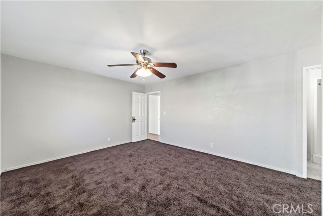 Detail Gallery Image 10 of 24 For 1308 E Oaks St #C,  Compton,  CA 90221 - 3 Beds | 2 Baths