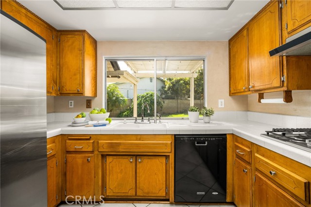 Detail Gallery Image 23 of 56 For 1904 E Palm Ave, Orange,  CA 92867 - 5 Beds | 3 Baths
