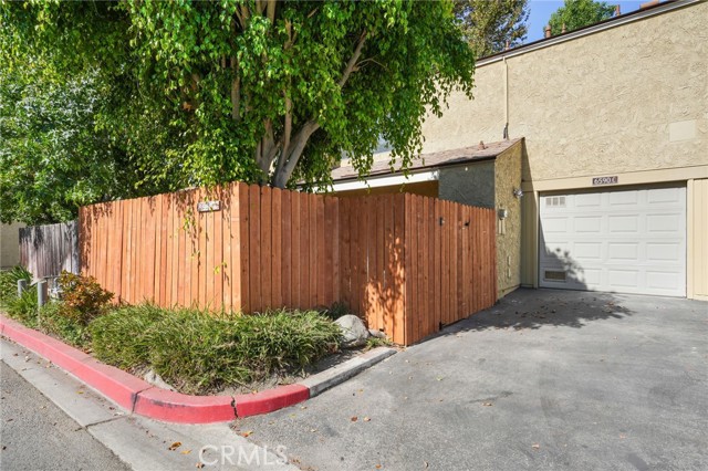 6590 Marquette Street, Moorpark CA: https://media.crmls.org/medias/601352bf-67ac-4bff-ad88-d3ce821565c3.jpg