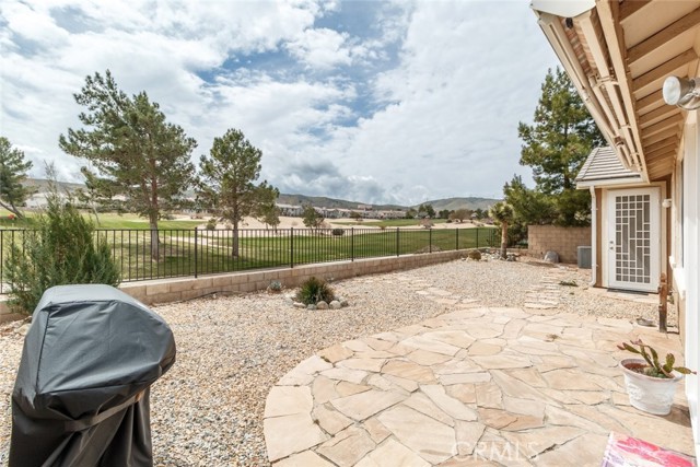 4108 Club Vista Drive, Palmdale CA: https://media.crmls.org/medias/6013af80-db0c-4e5a-aad8-48c0ac415818.jpg