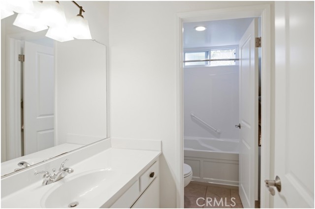 Detail Gallery Image 26 of 31 For 3922 Hendrix St, Irvine,  CA 92614 - 5 Beds | 2/1 Baths