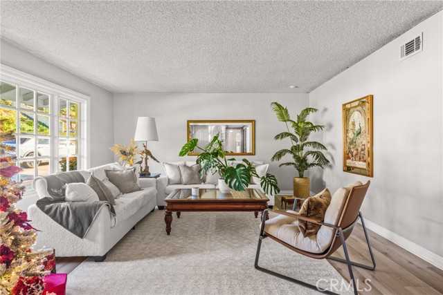 Detail Gallery Image 8 of 50 For 1426 E Puente, Covina,  CA 91724 - 3 Beds | 2 Baths