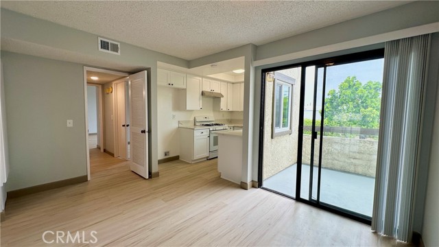 Detail Gallery Image 8 of 19 For 4878 Embassy, La Palma,  CA 90623 - 2 Beds | 2 Baths