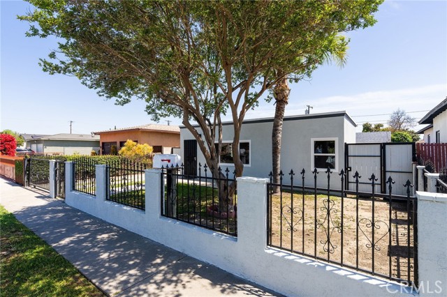 Detail Gallery Image 26 of 26 For 208 W Caldwell St, Compton,  CA 90220 - 2 Beds | 1 Baths