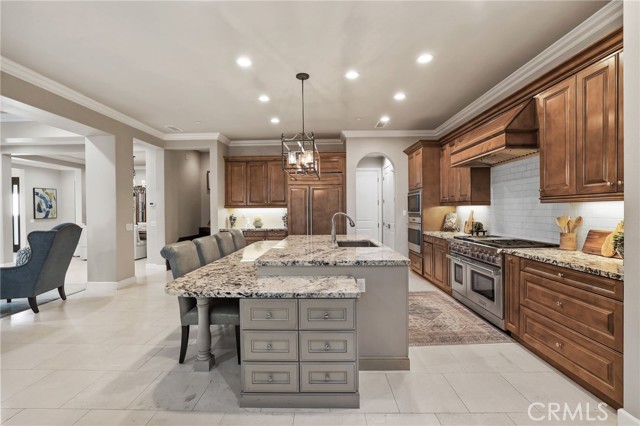 Detail Gallery Image 8 of 56 For 148 Sunset Cove, Irvine,  CA 92602 - 6 Beds | 6/1 Baths