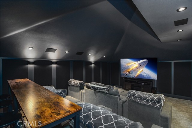 28845 Countryside Drive, Agoura Hills CA: https://media.crmls.org/medias/6015db48-3bbd-42f1-a834-8a85f8fc333d.jpg