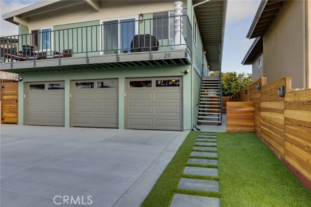 211 Avenida Serra, San Clemente CA: https://media.crmls.org/medias/6016c552-ed3c-40d8-8a6b-8344e550378f.jpg